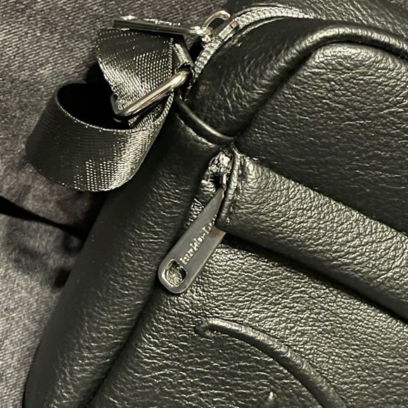 Disney Logo Buckle-Down embossed crossbody bag - Picture 3 of 7